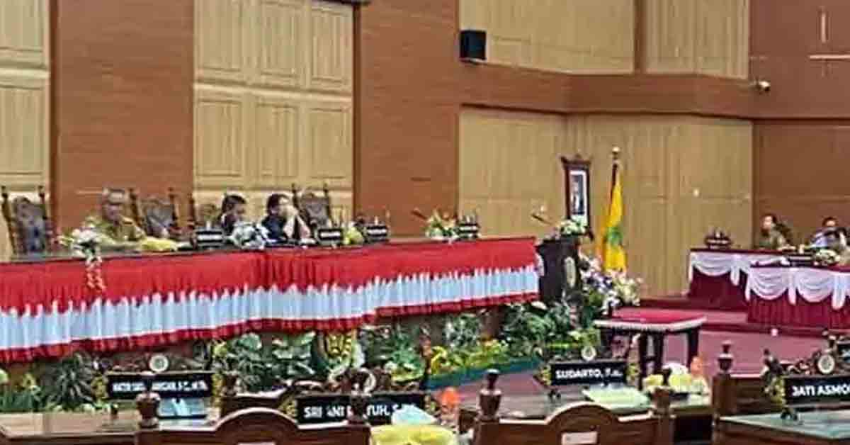 Pj Sekda Hadiri Rapur Bersama DPRD Kota Palangka Raya